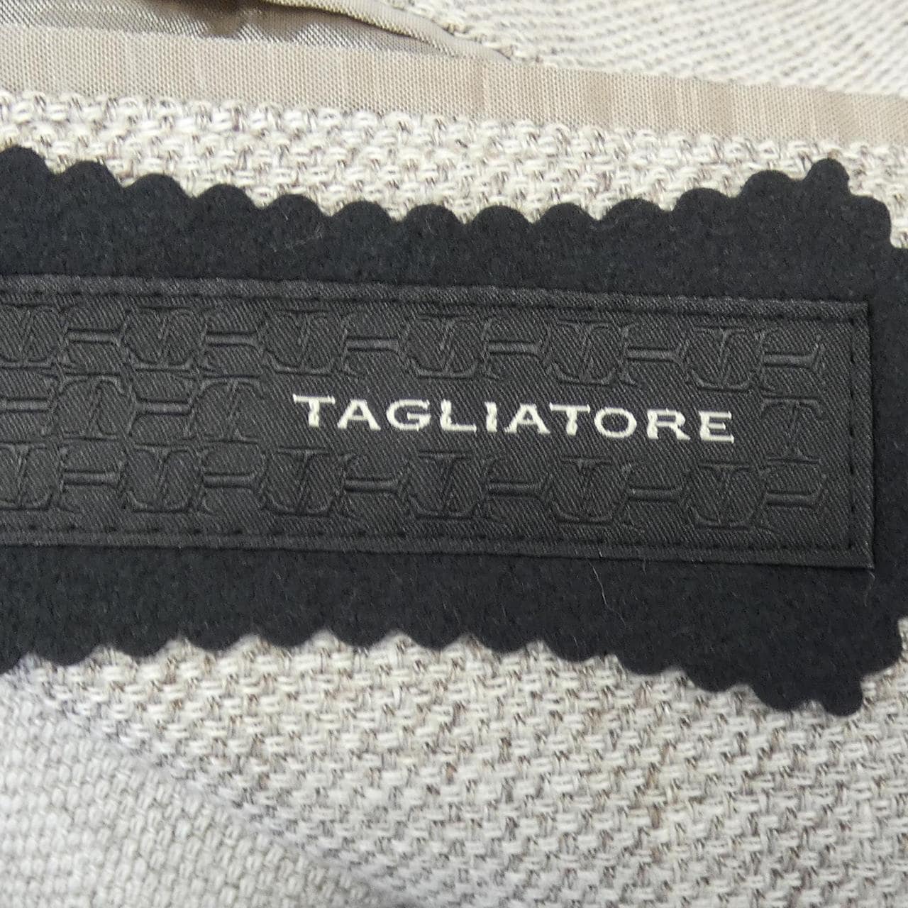 タリアトーレ TAGLIATORE ジャケット