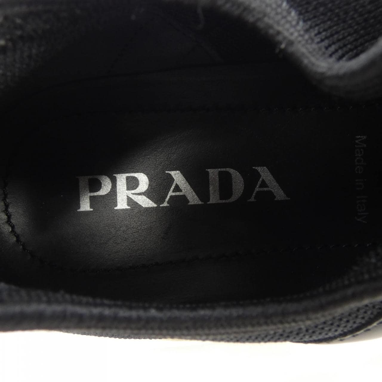 プラダ PRADA スニーカー