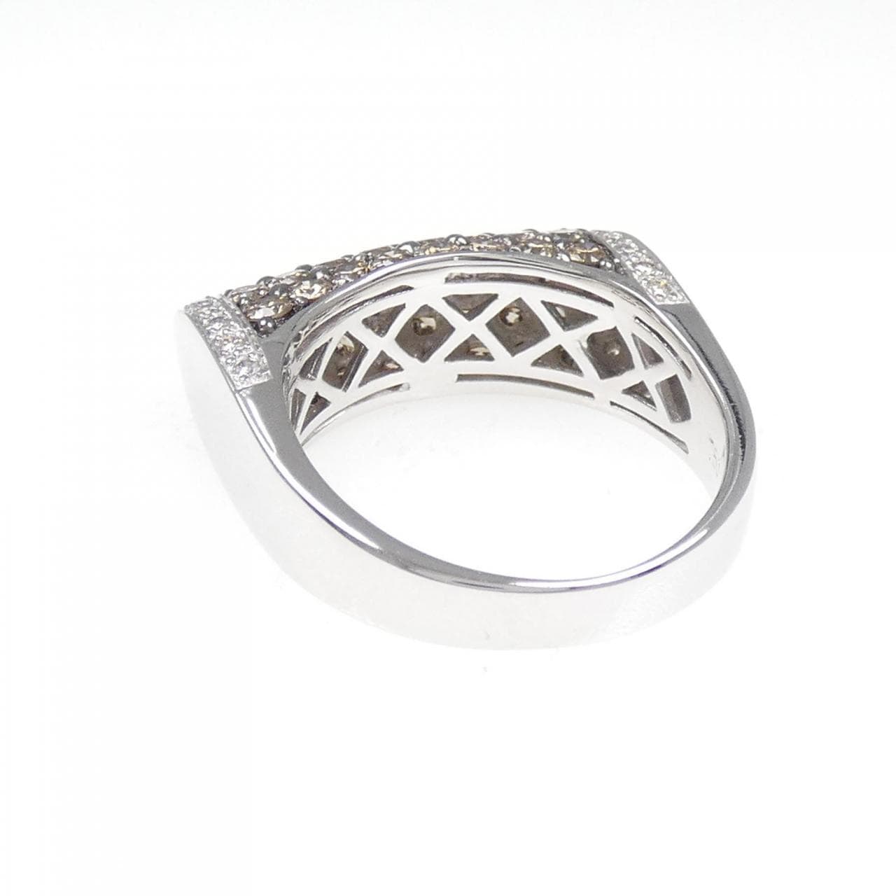 750WG/750BG Diamond Ring 1.80CT