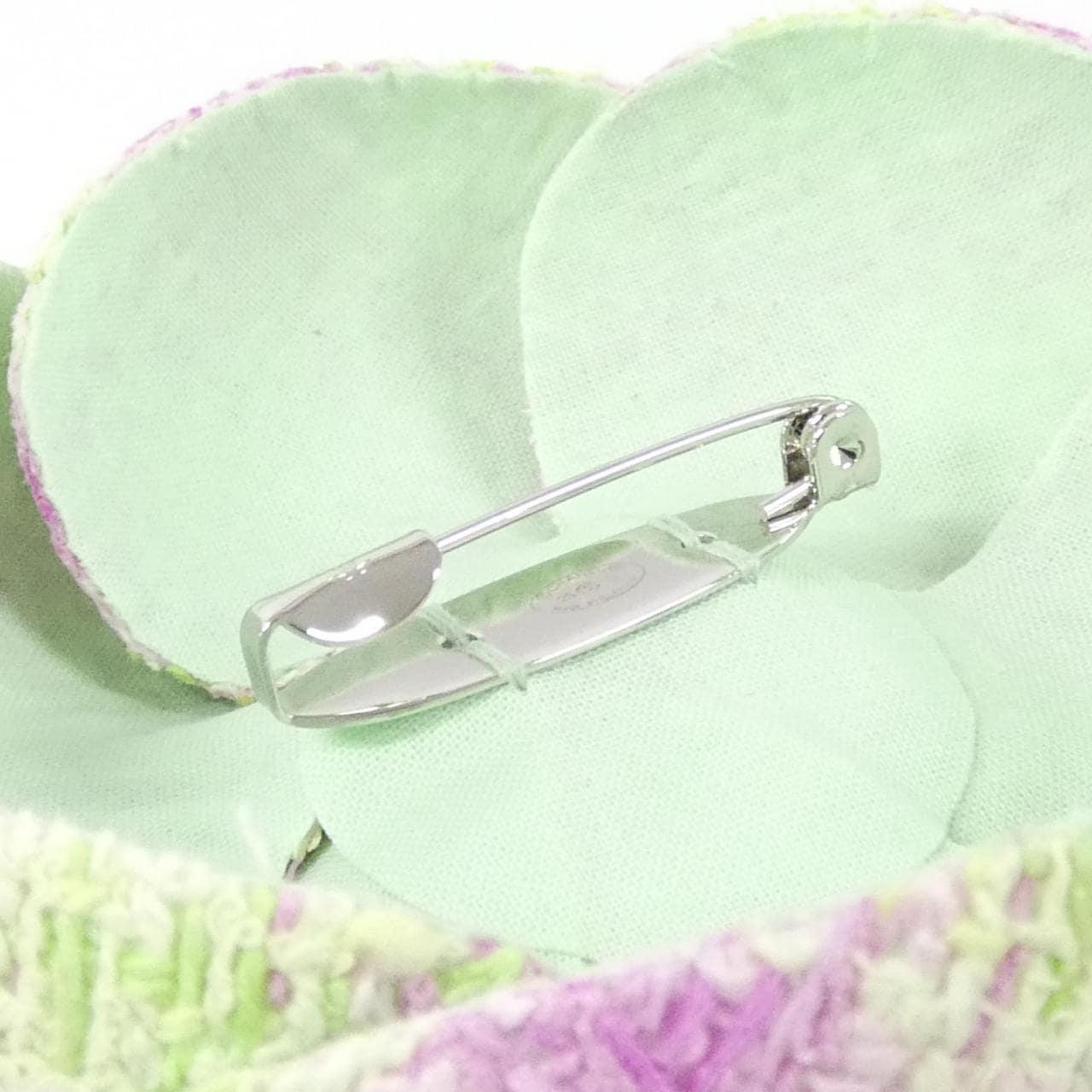 【未使用品】シャネル AAB084 コサージュ