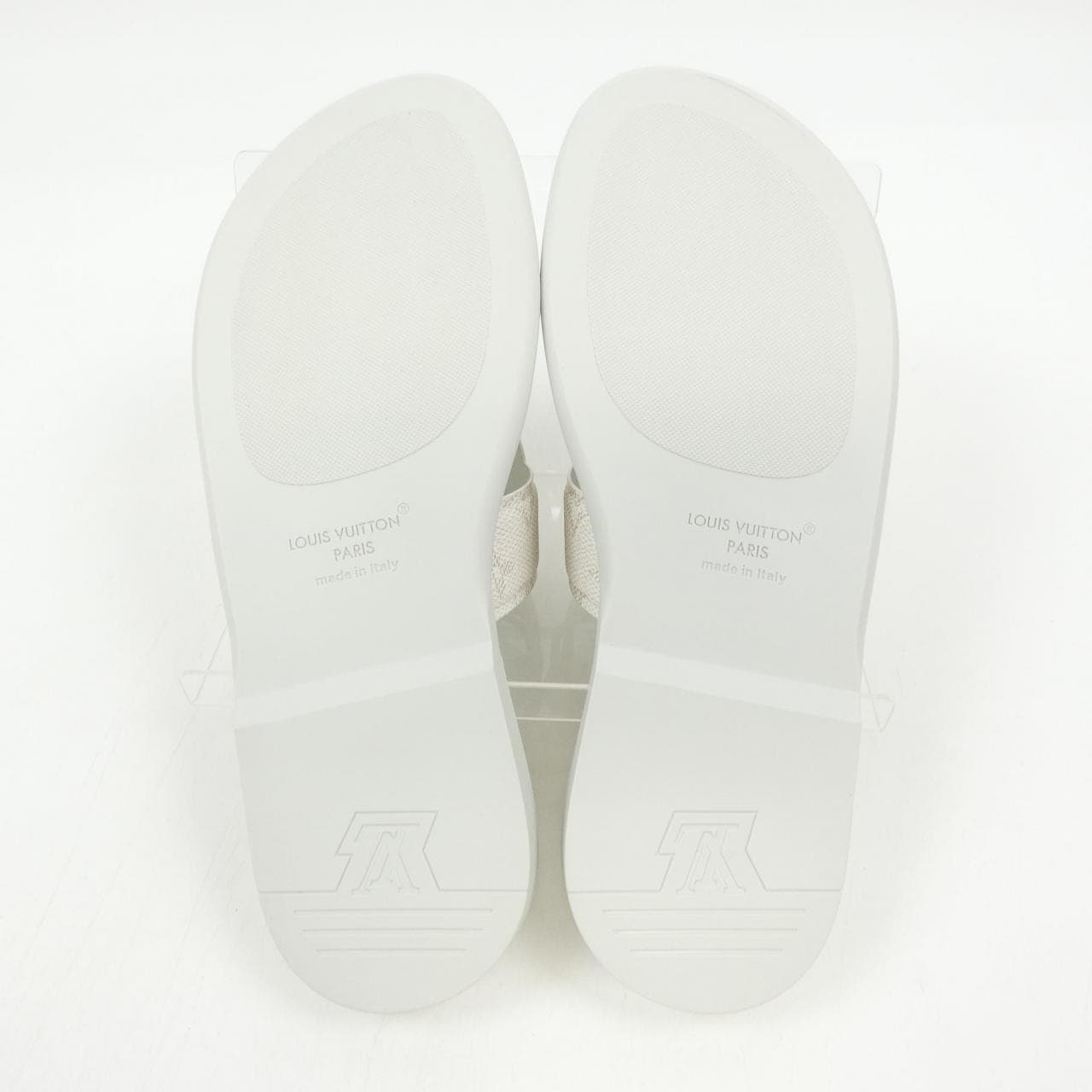 ルイヴィトン LOUIS VUITTON LVオアシスミュール サンダル