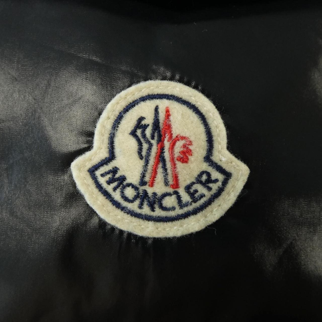 モンクレール MONCLER 68950 NEUVIC ダウンジャケット