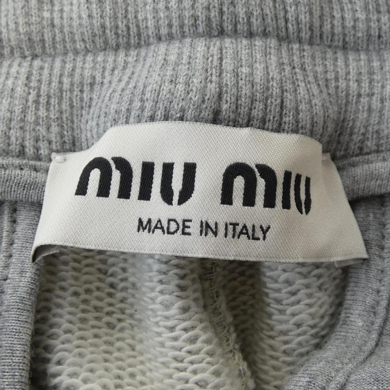 ミュウミュウ MIU MIU MJP309 S232 13UK ショートパンツ
