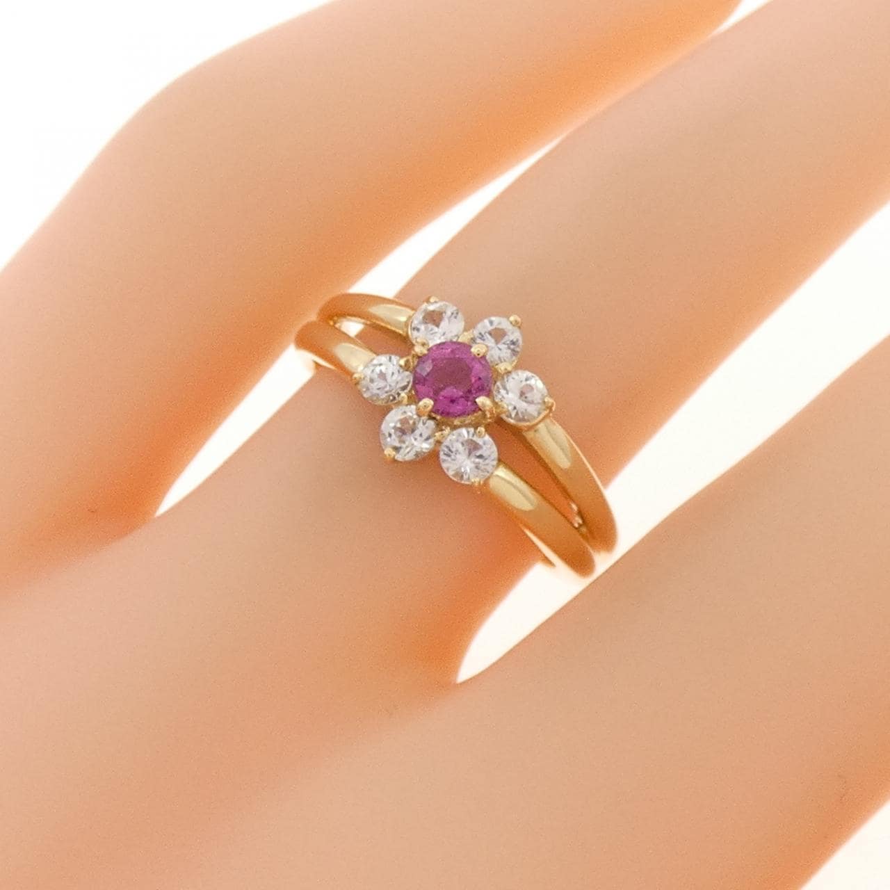 K18YG フラワー ルビー リング 0.17CT