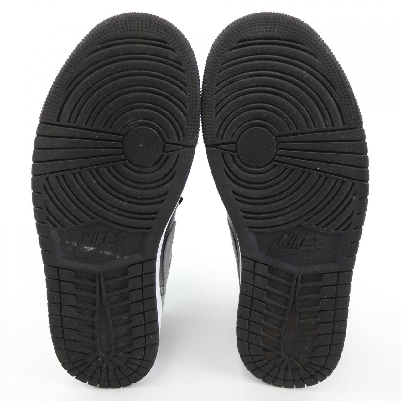 ナイキ ジョーダン NIKE JORDAN スニーカー