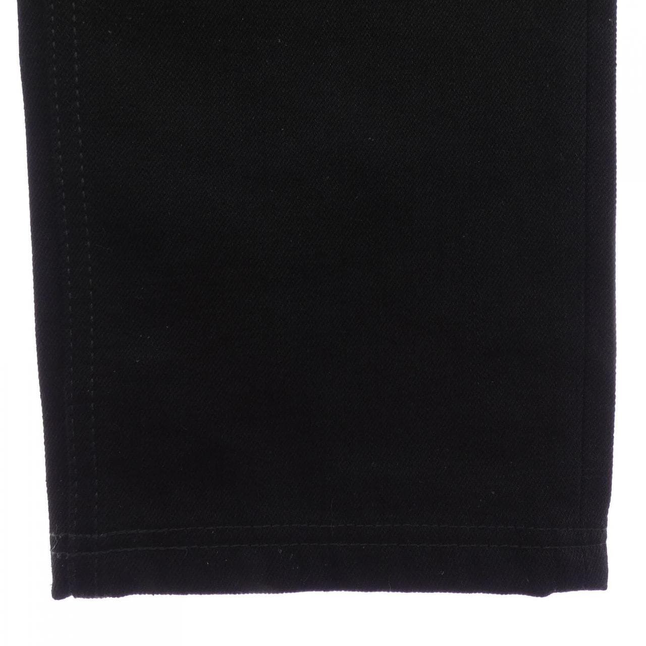 フェンディ FENDI FLP201 AF8Q ジーンズ