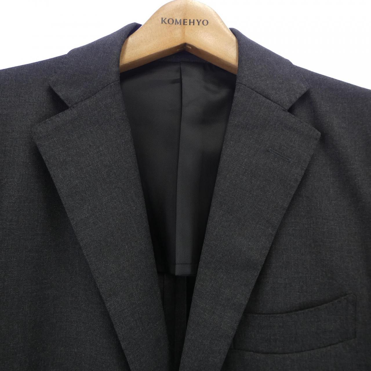 Salon de GW スーツ