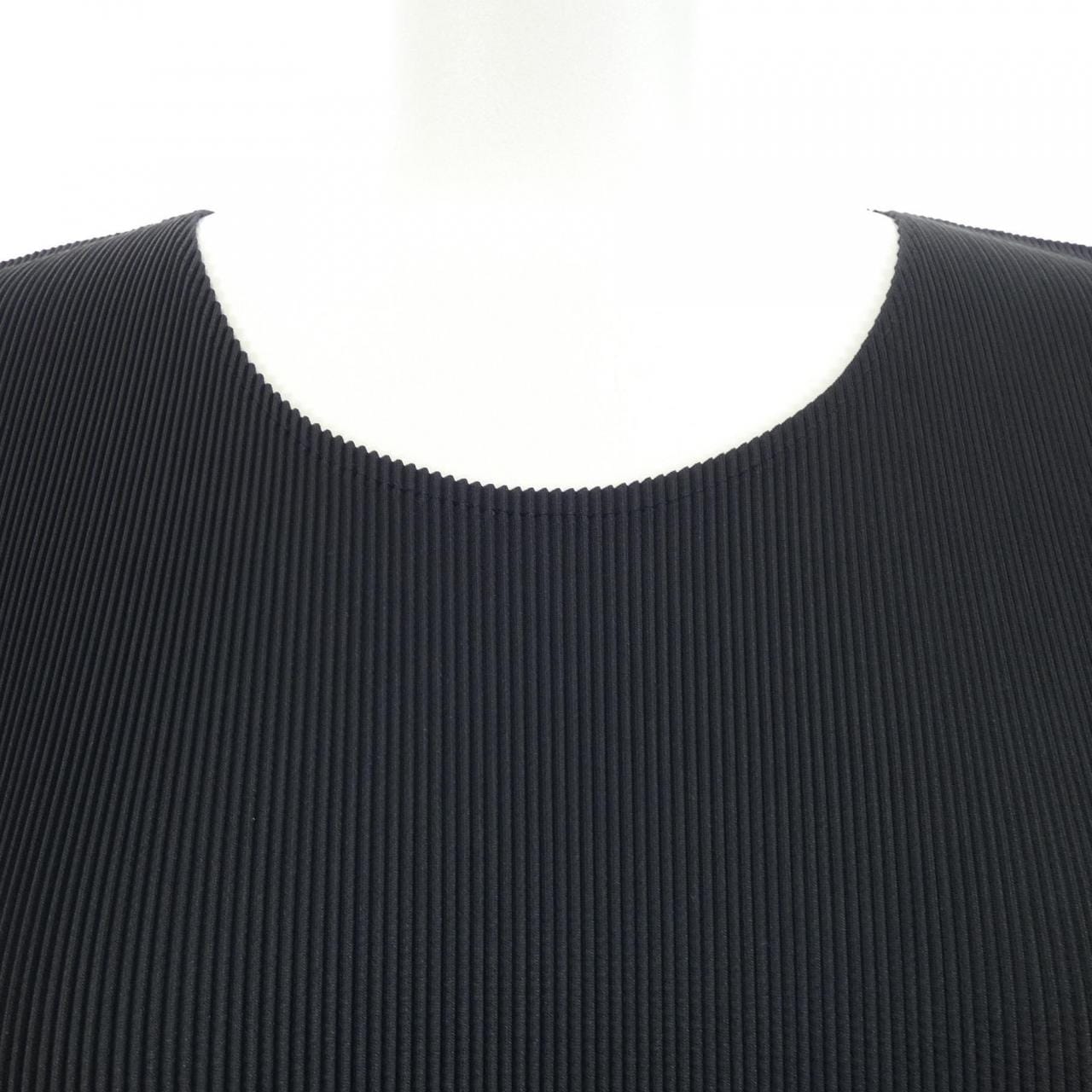 プリーツプリーズ PLEATS PLEASE PP23-FK422 トップス