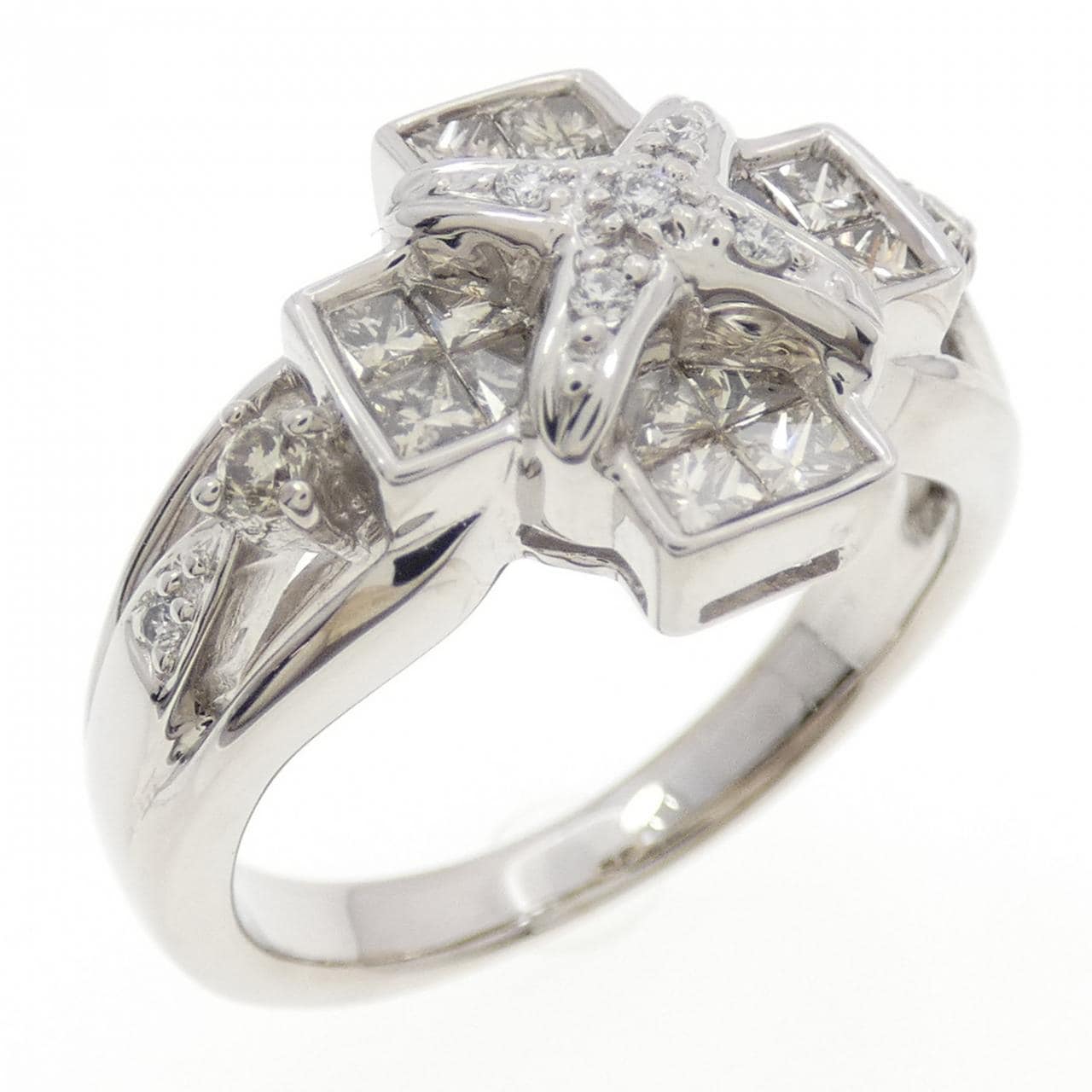 K18WG ダイヤモンド リング