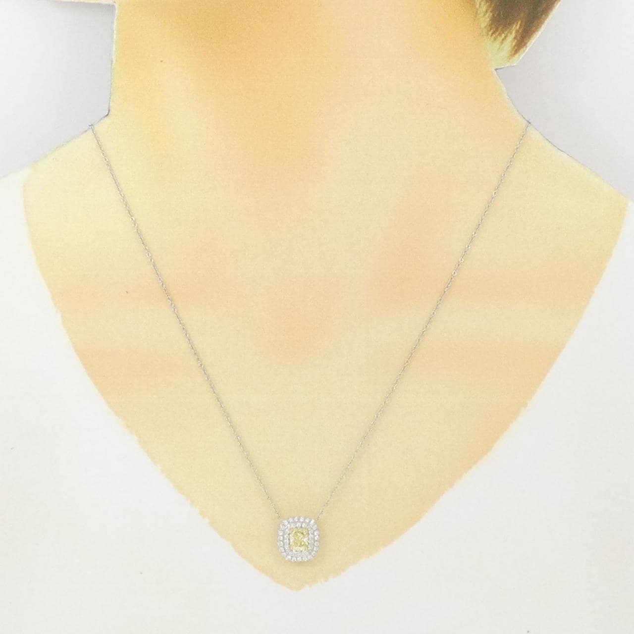 TIFFANY Solest 项链 0.79CT FIY VVS2