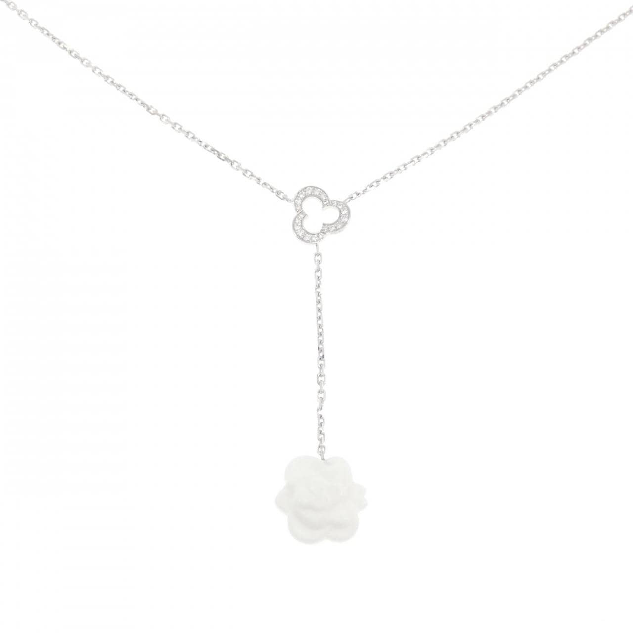 CHANEL camellia necklace