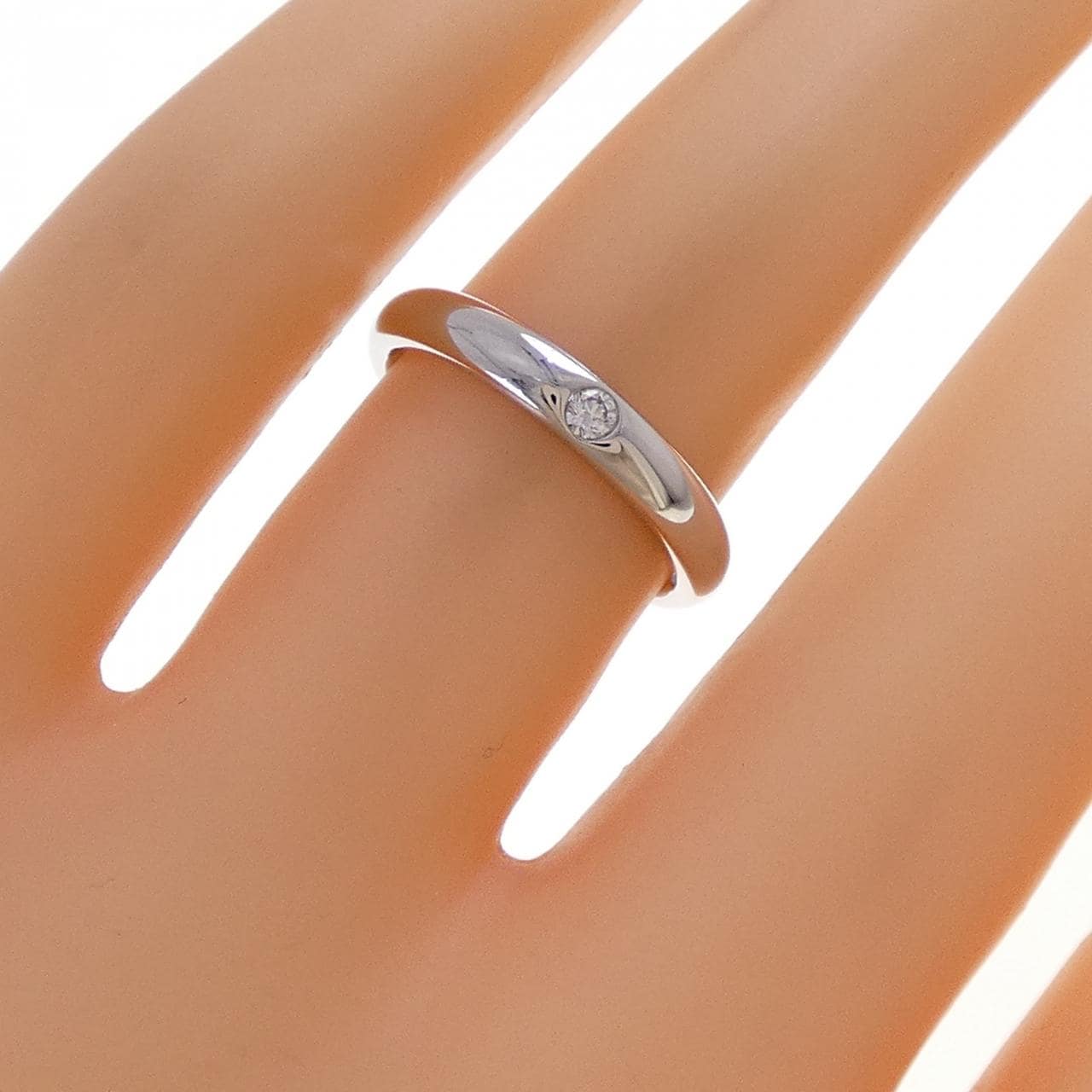 ハリーウィンストン ラウンド マリッジ リング