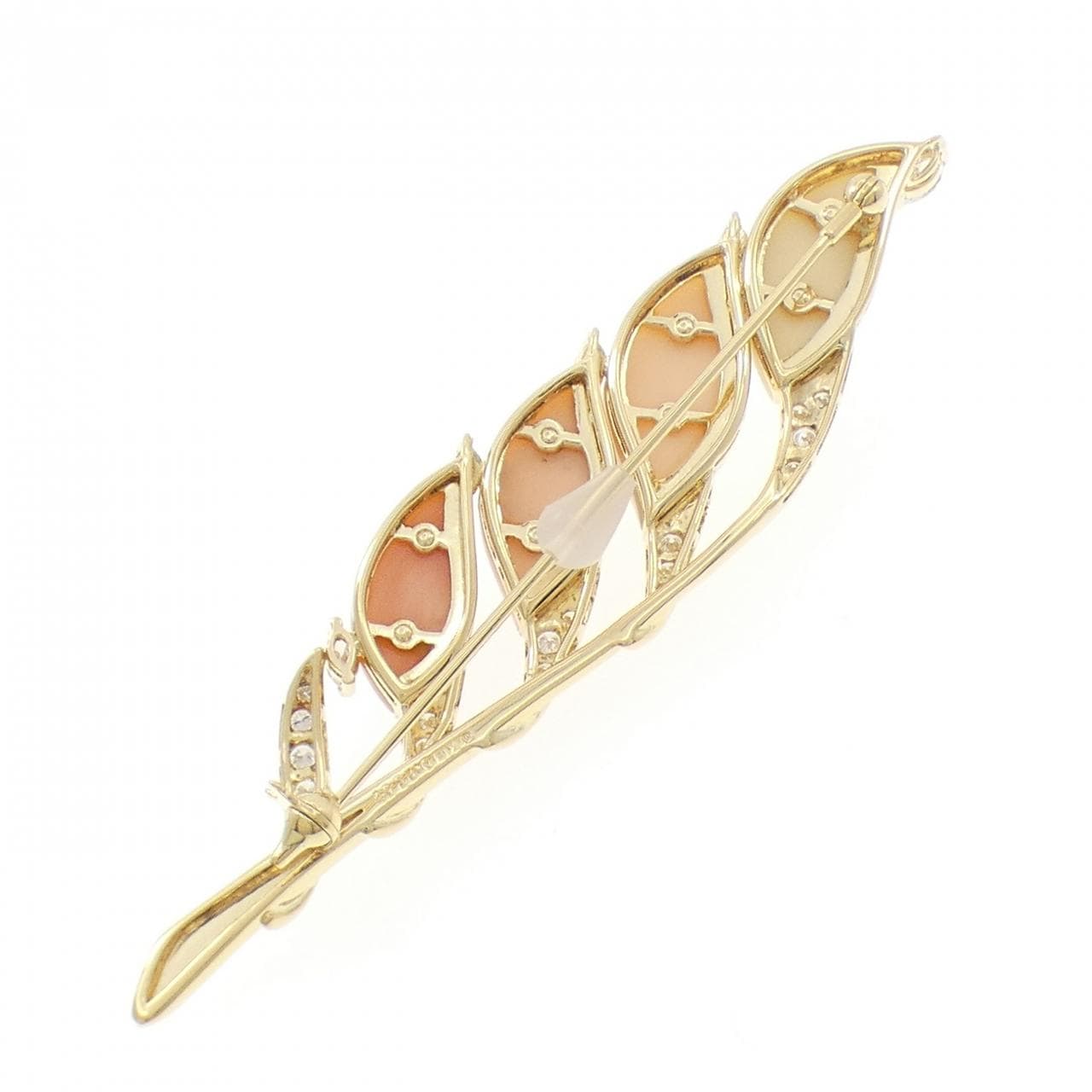 MIKIMOTO Coral Brooch
