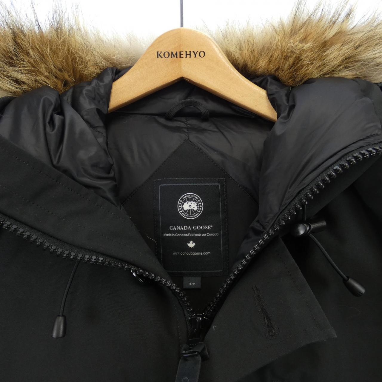 カナダグース CANADA GOOSE ダウンジャケット