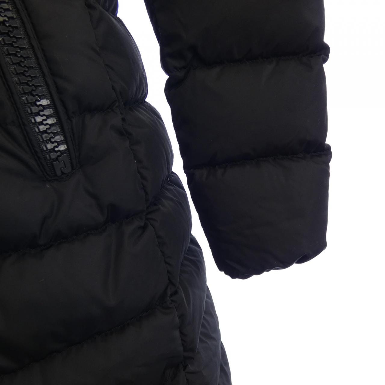 モンクレール MONCLER ダウンコート