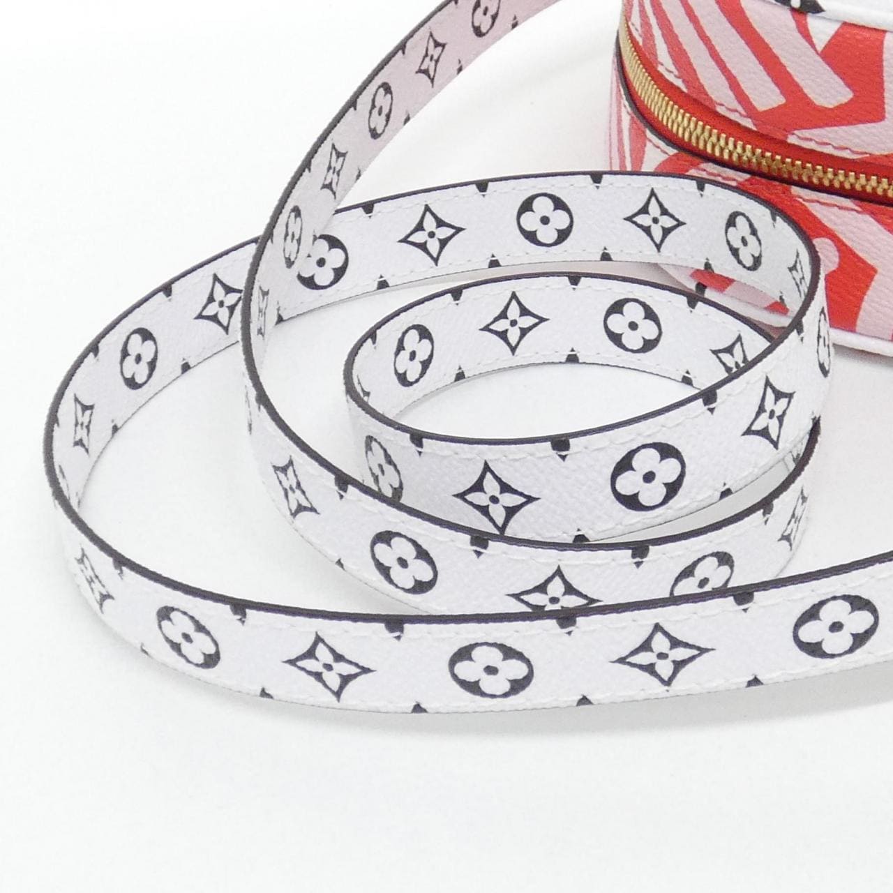 ルイヴィトン LVクラフティ ボワット シャポー スープル M45364 ショルダーバッグ