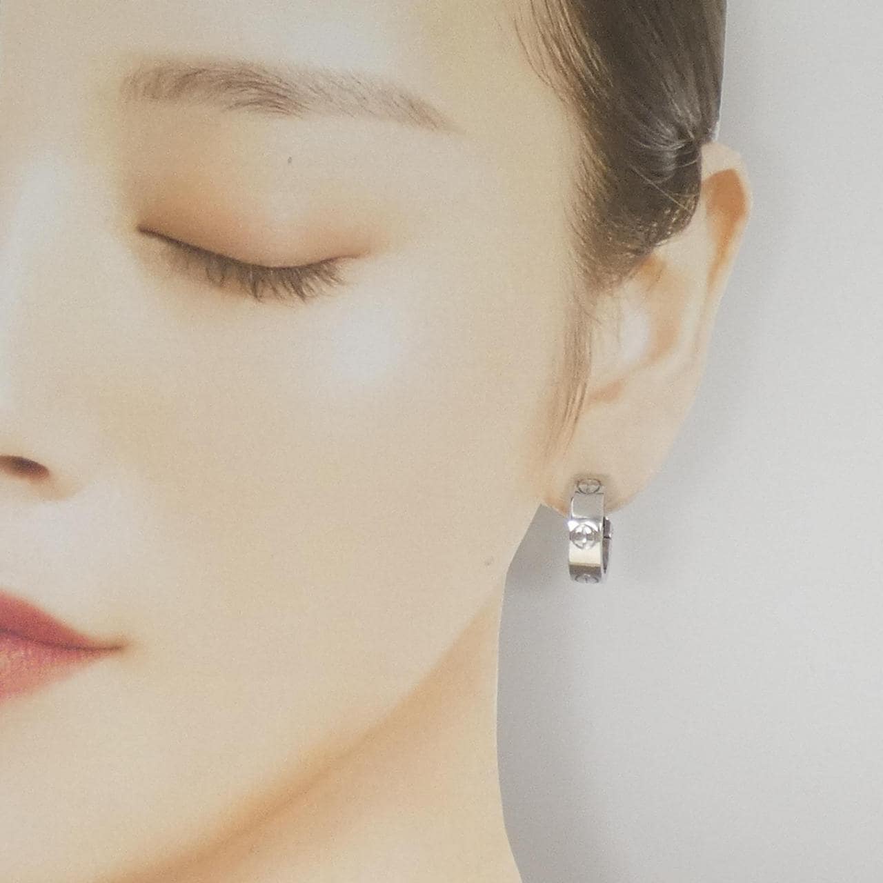 カルティエ ラブ  ピアス