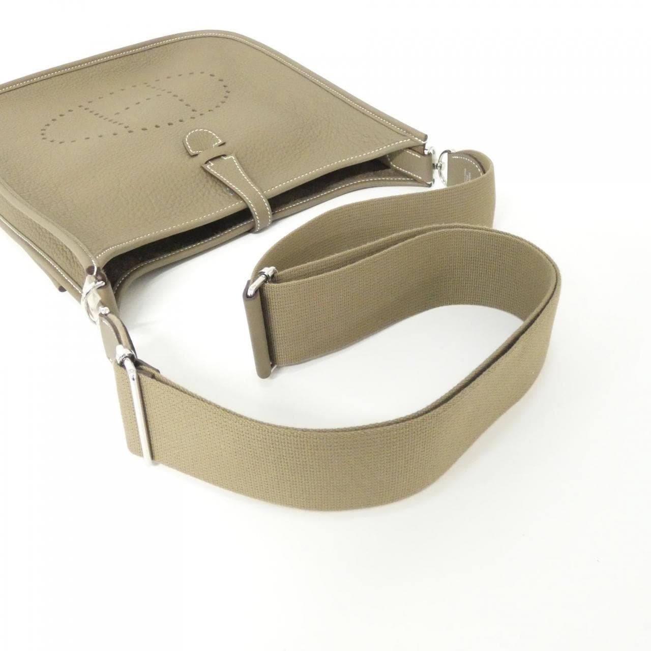 【未使用品】エルメス エヴリン3 PM 056277CK ショルダーバッグ