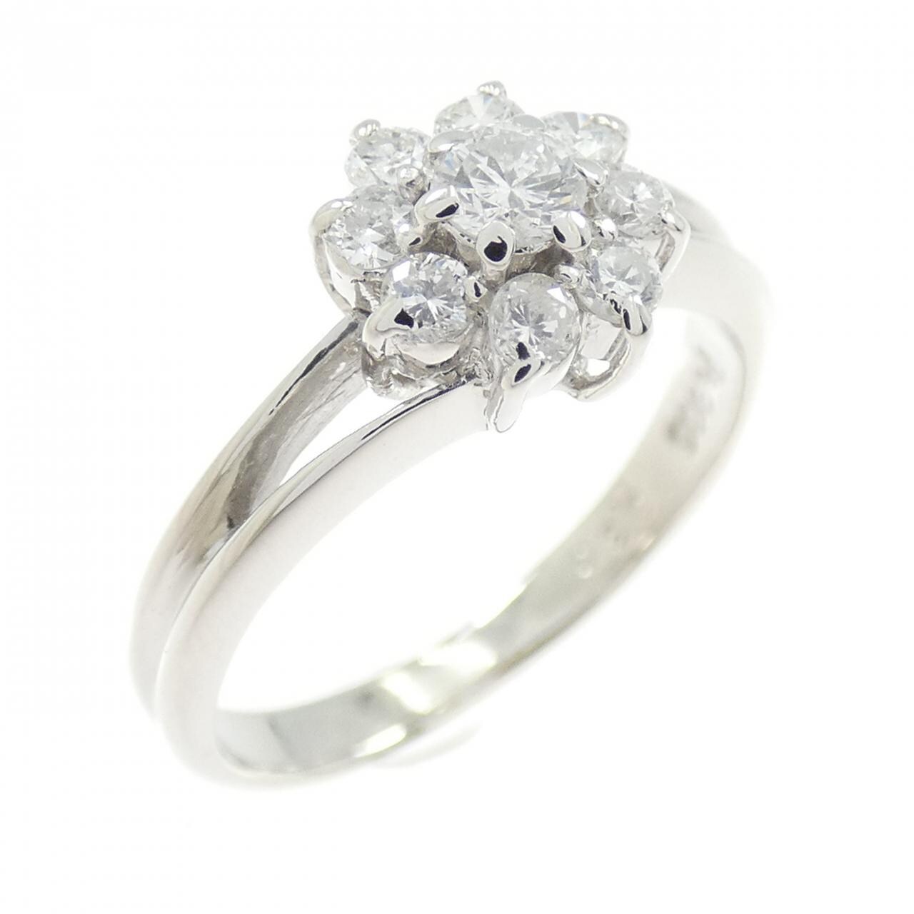 PT900 フラワー ダイヤモンド リング 0.30CT