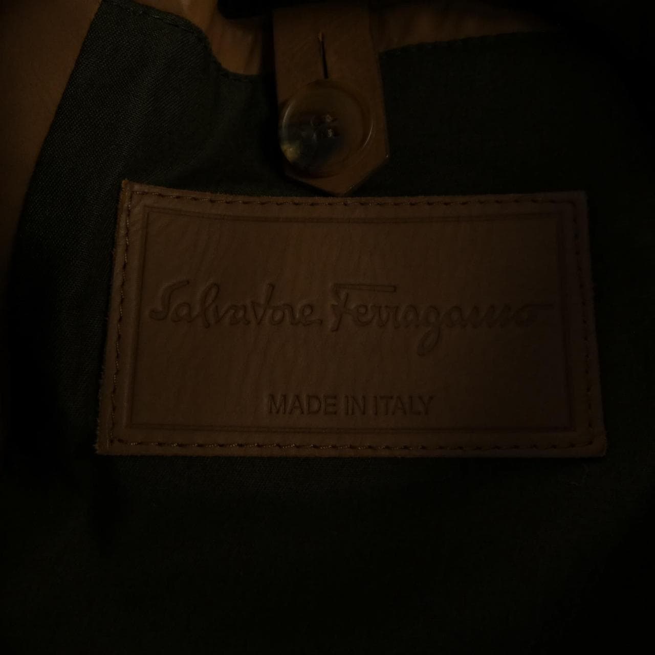 サルヴァトーレフェラガモ SALVATORE FERRAGAMO レザージャケット