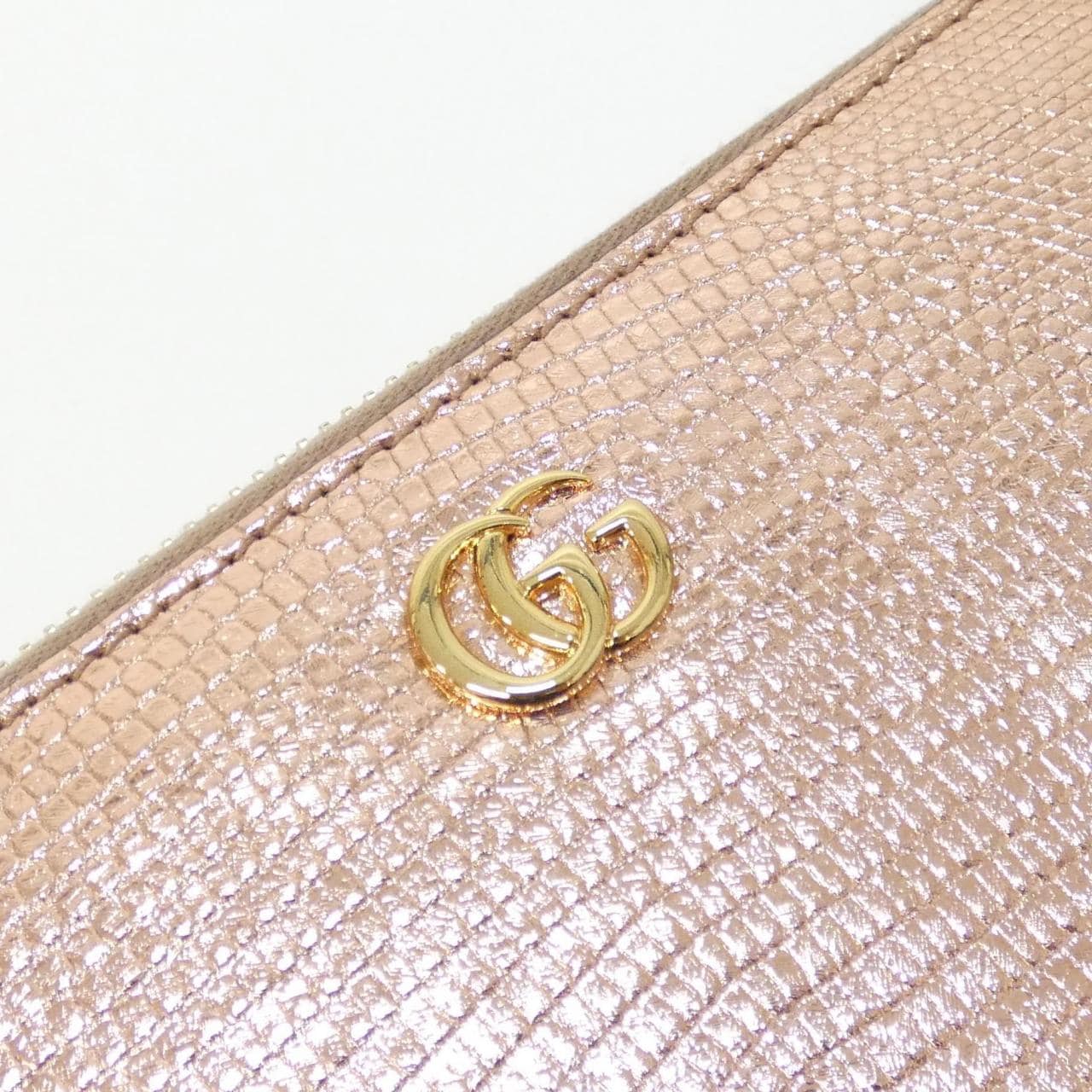 グッチ GG MARMONT 456117 EYZAG 財布