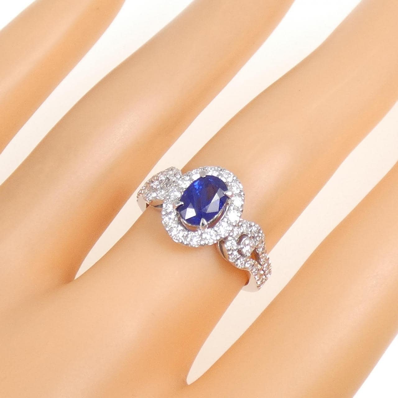 PT900 サファイヤ リング 1.196CT