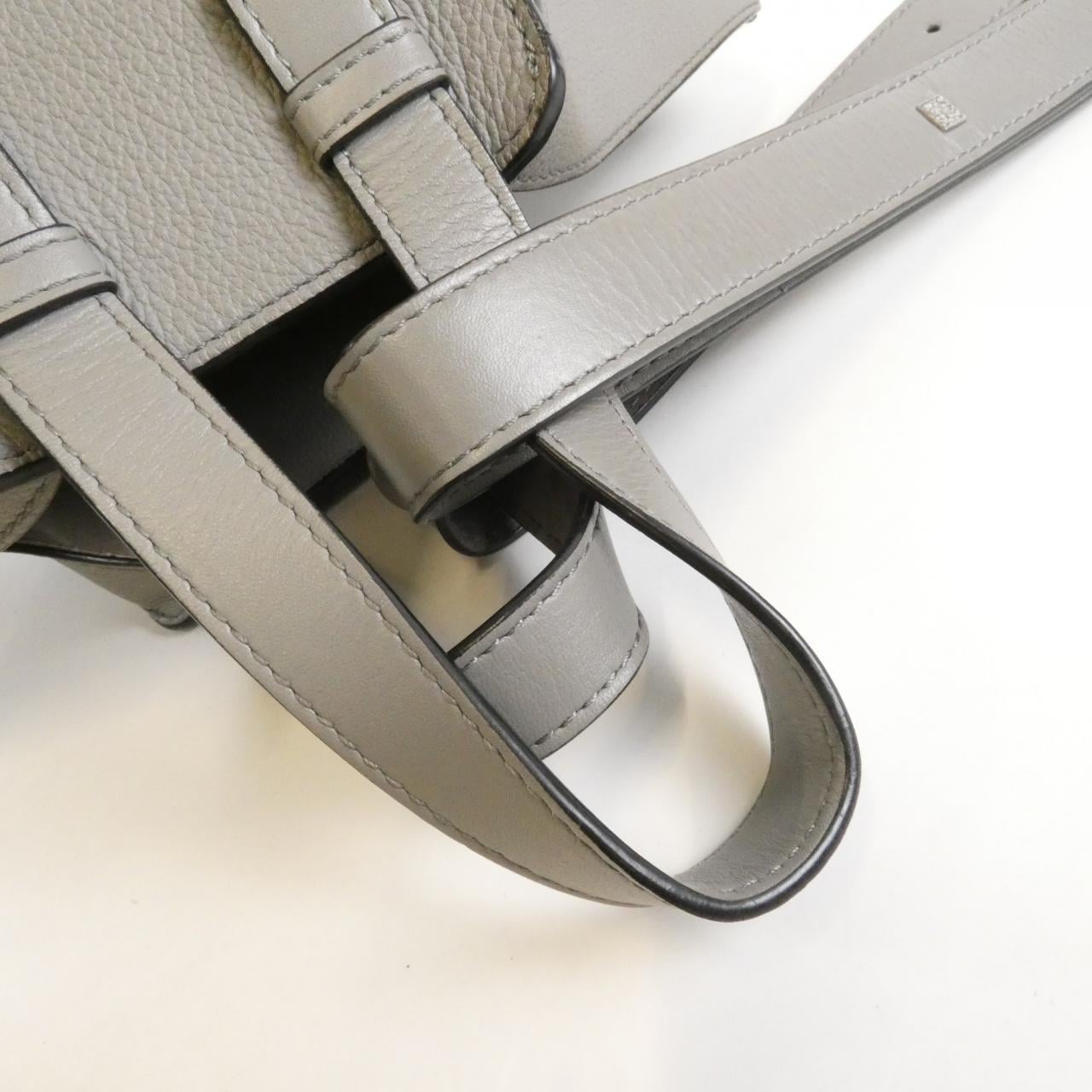 ロエベ ハンモック スモール A538S35X51 ショルダーバッグ