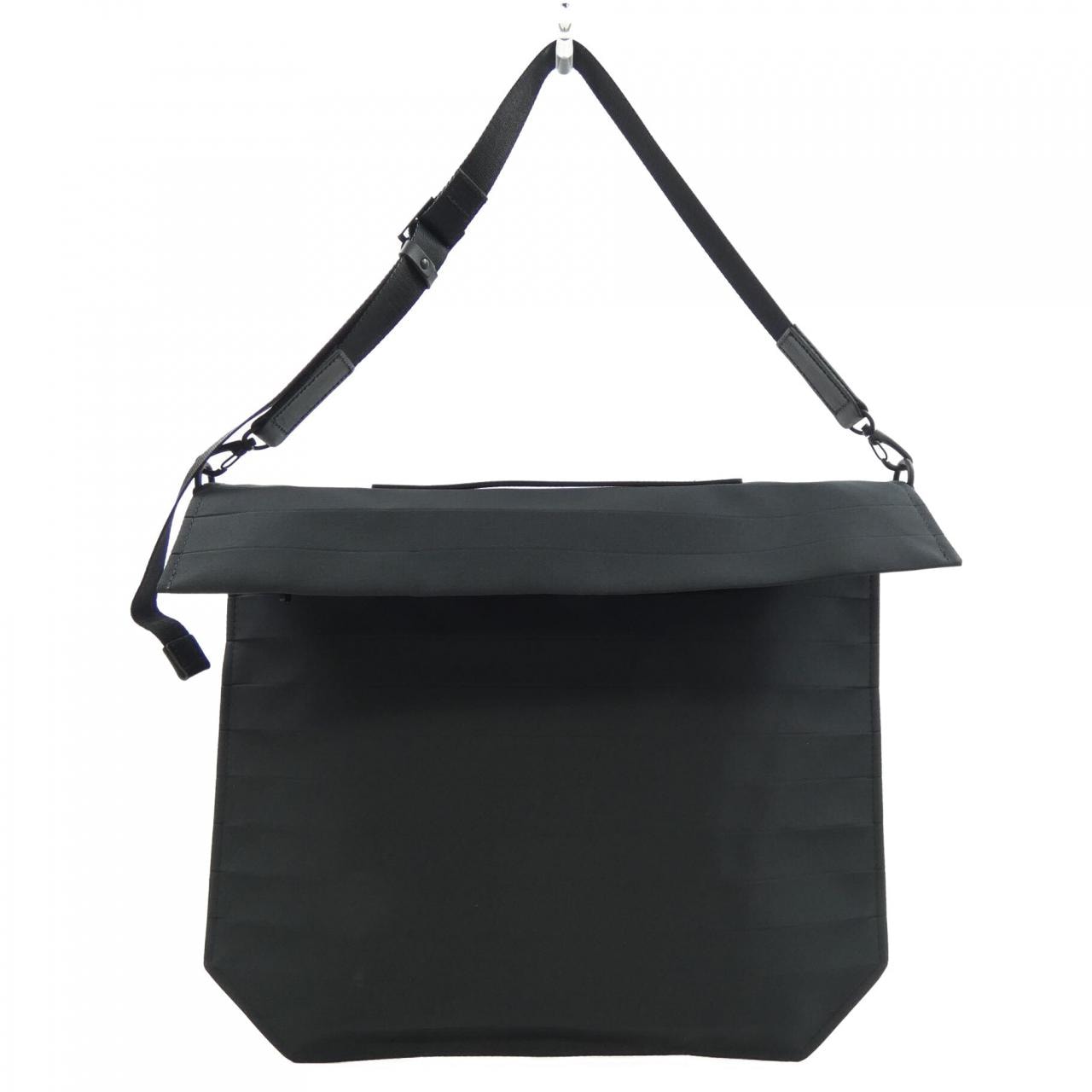 イッセイミヤケ ISSEY MIYAKE BAG