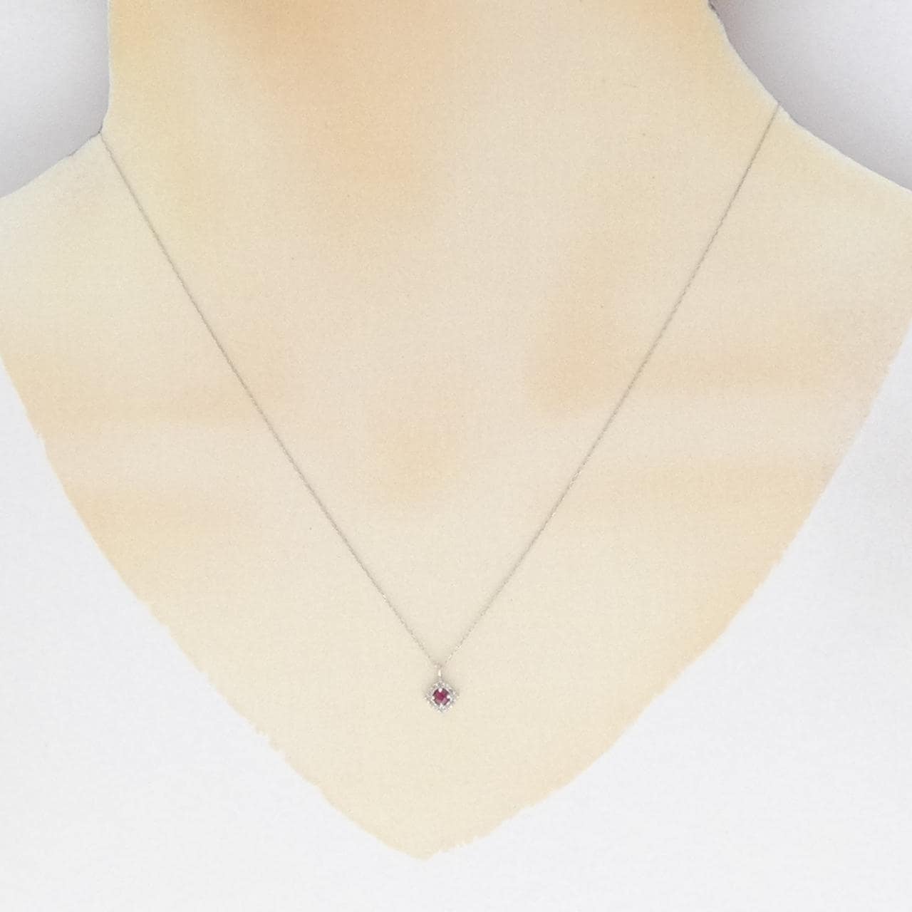 【新品】PT900 ルビー ネックレス 0.08CT