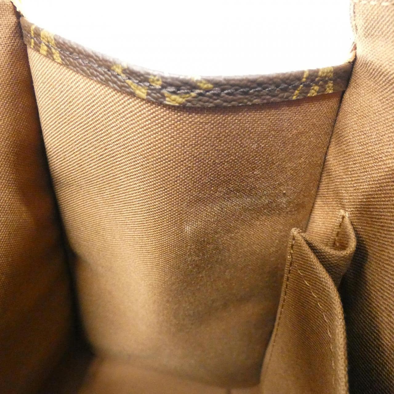 ルイヴィトン モノグラム ポパンクール オ M40007 ショルダーバッグ