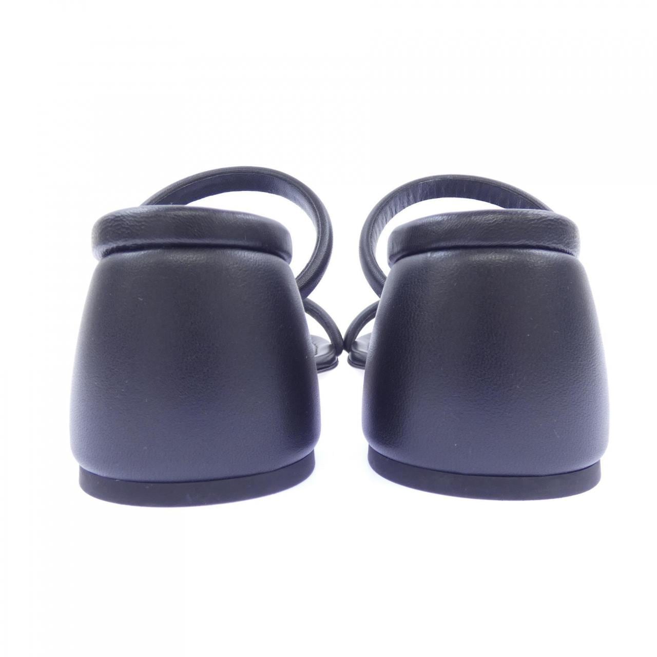 ジャンヴィトロッシ GIANVITO ROSSI サンダル