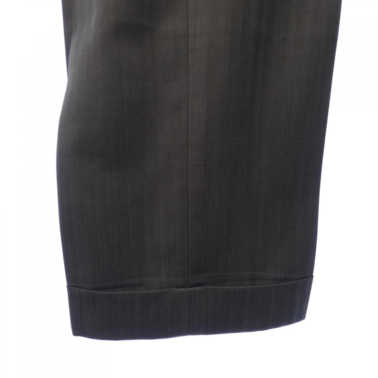 ラルディーニ LARDINI スーツ