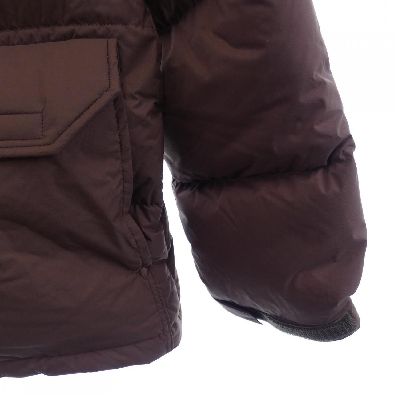 粗面THE NORTH FACE羽绒服