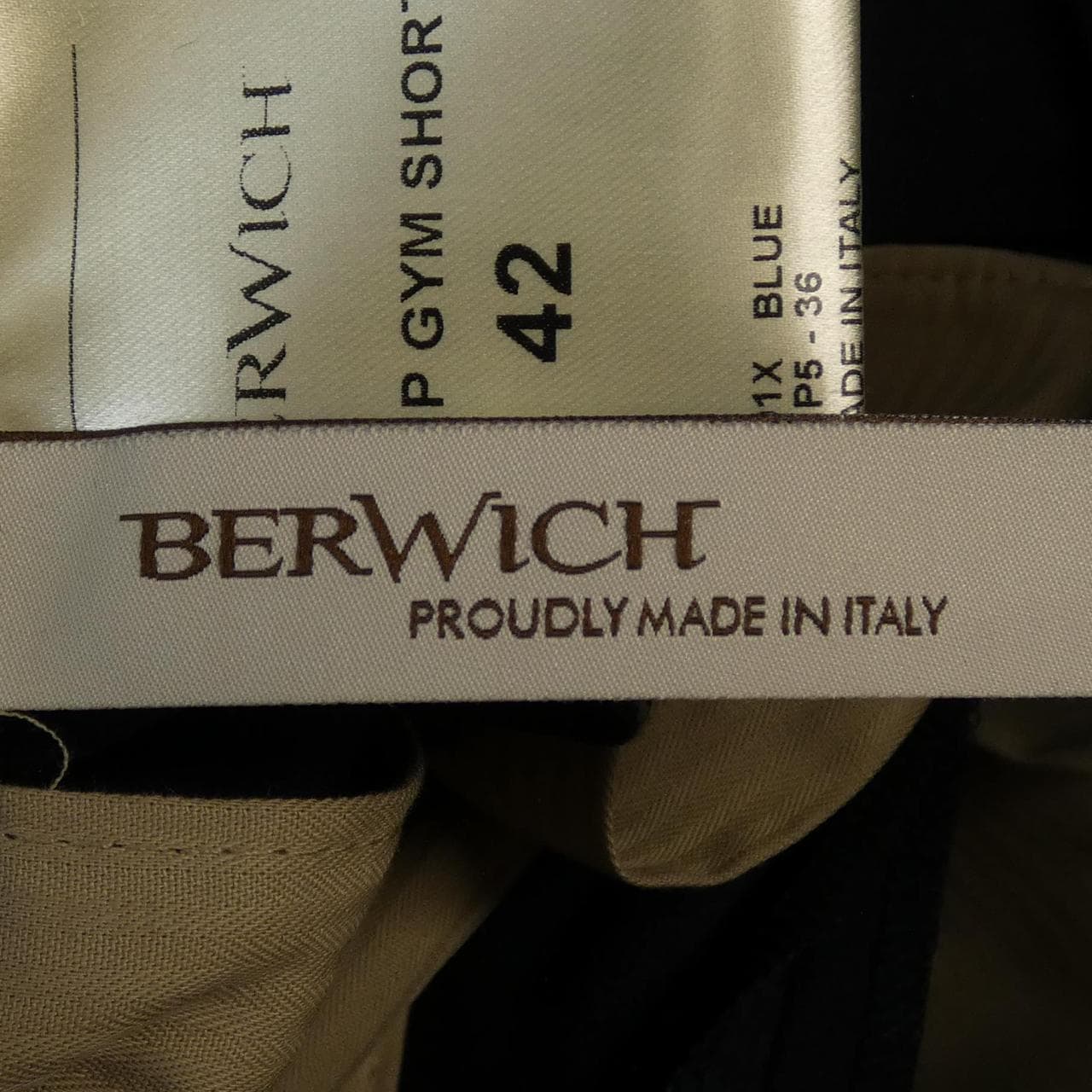 ベルウィッチ BERWICH ショートパンツ