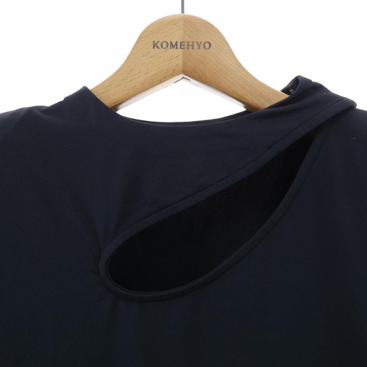 トーガ TOGA TA01-JK071 トップス