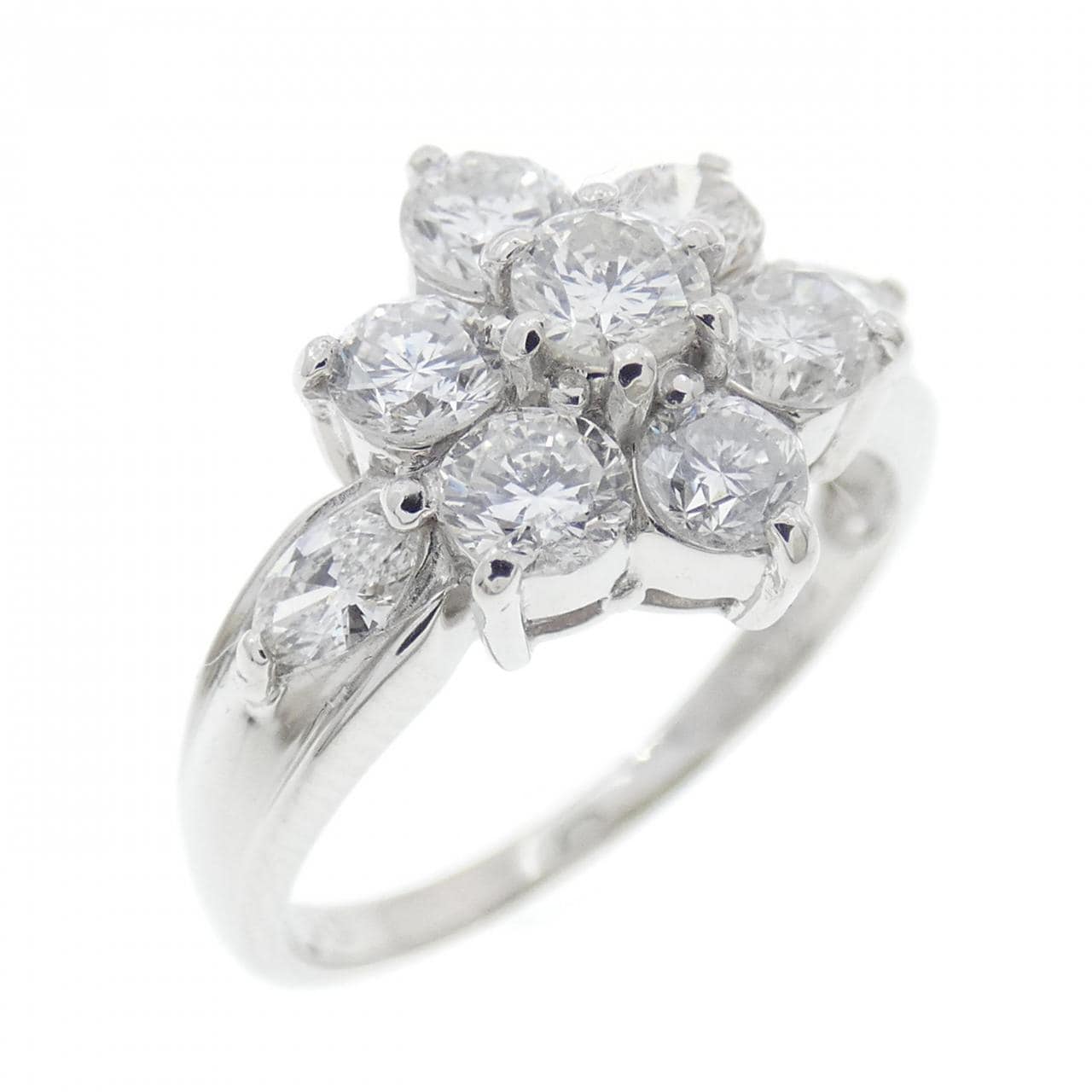PT900 フラワー ダイヤモンド リング 1.00CT