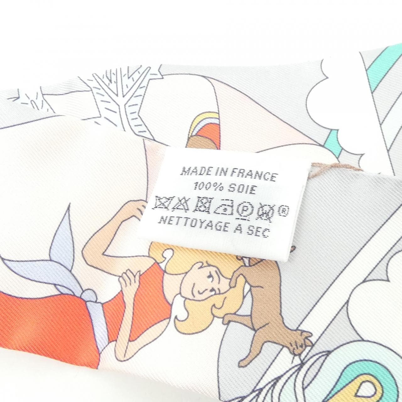 【未使用品】エルメス CARRES VOLANTS ツイリー 063849S スカーフ