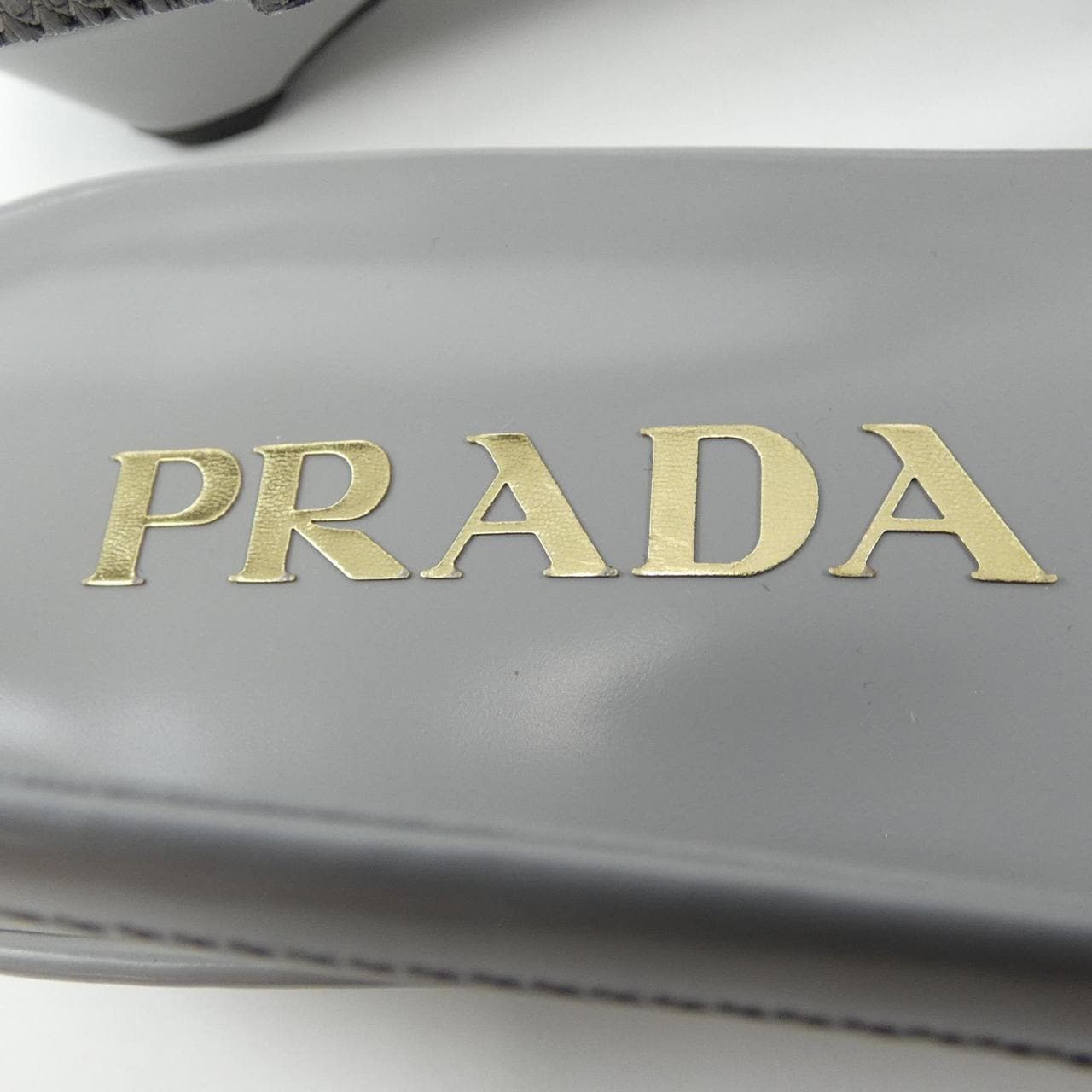 プラダ PRADA パンプス