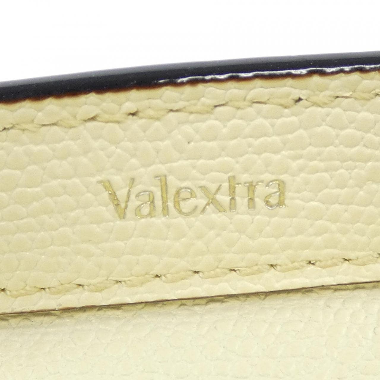 ヴァレクストラ VALEXTRA トリエンナーレ WBTR0096028LOC99 BAG