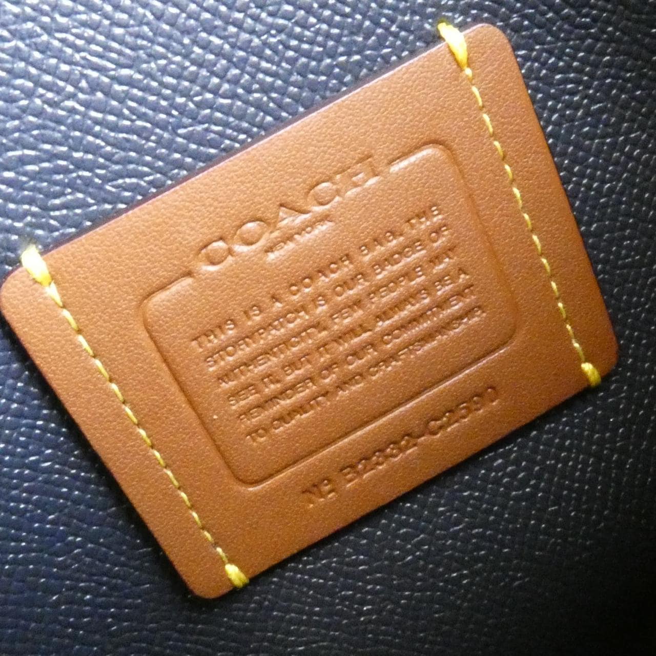 コーチ C2590 ショルダーバッグ