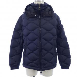 モンクレール MONCLER ダウンジャケット