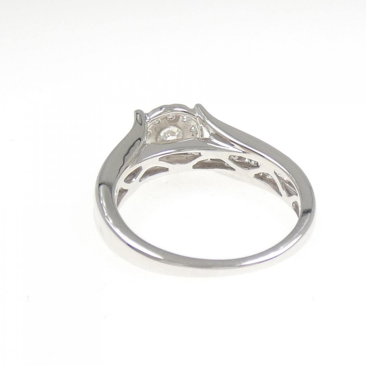 18KWG ダイヤモンド リング