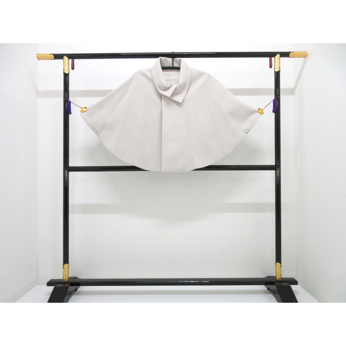 【新品】ケープ ニードルパンチニット