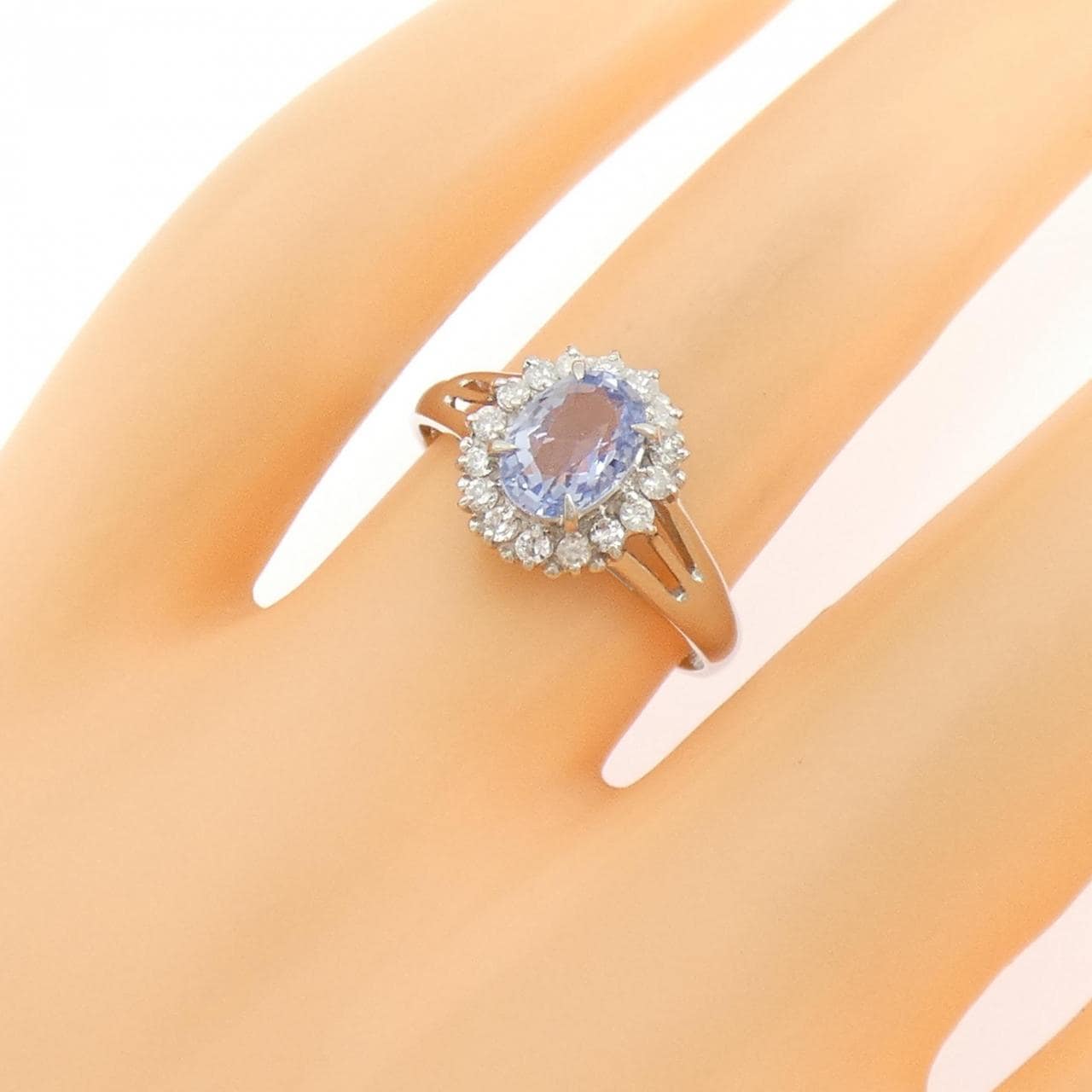 PT850 サファイヤ リング 1.05CT