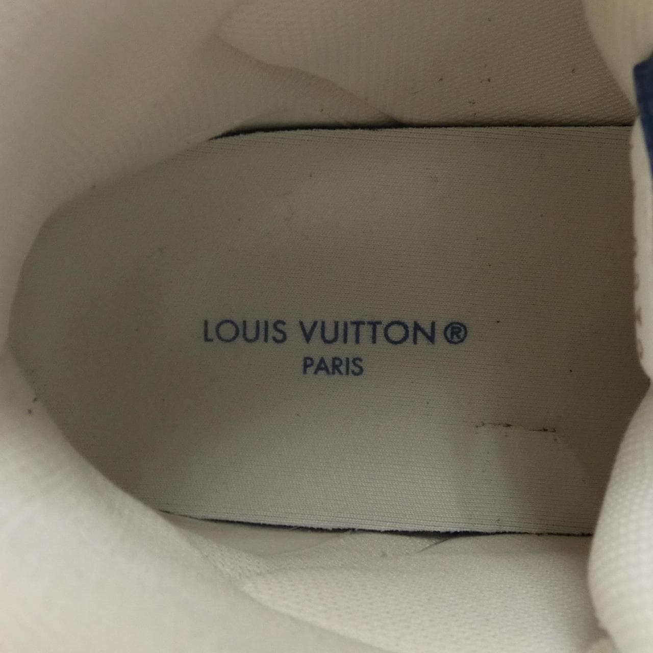 LOUIS LOUIS VUITTON sneakers