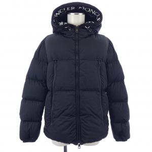 モンクレール MONCLER ダウンジャケット