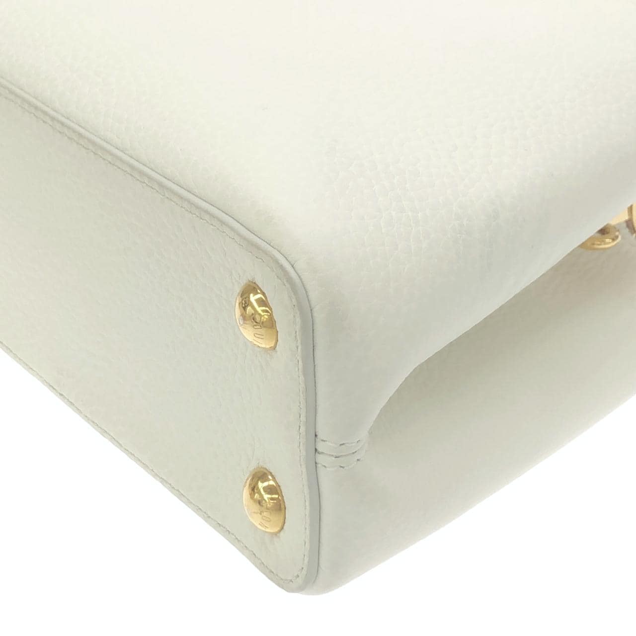 ルイヴィトン カプシーヌBB M11343 バッグ