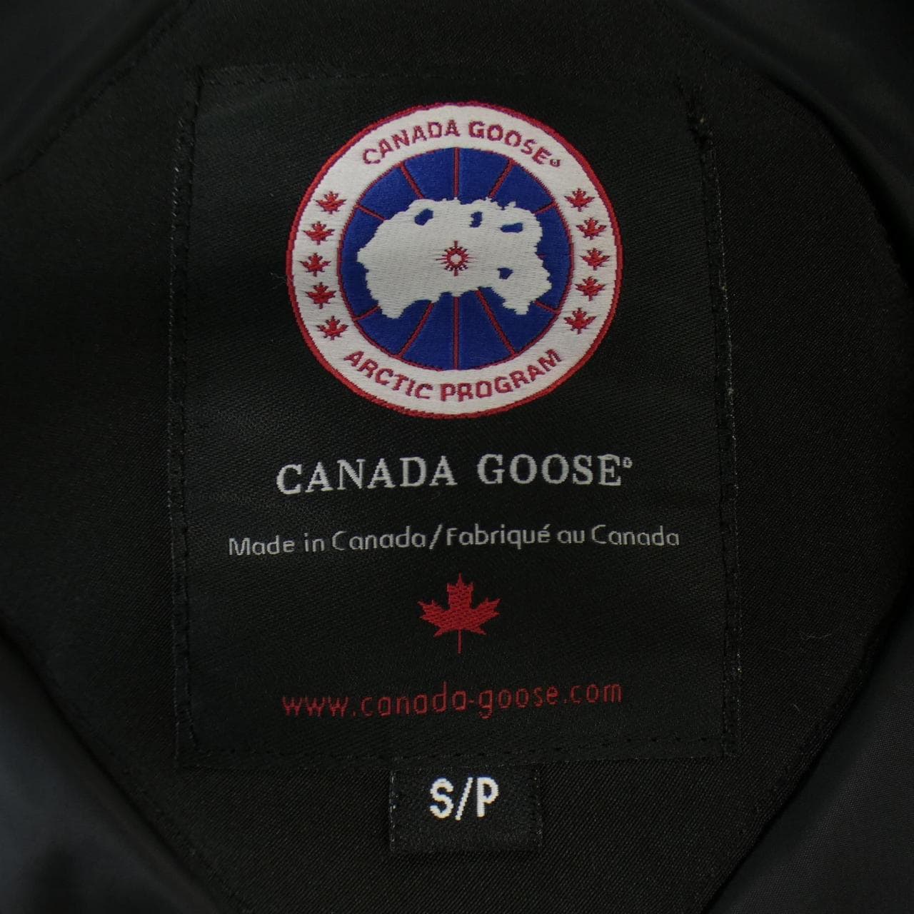 カナダグース CANADA GOOSE ダウンコート