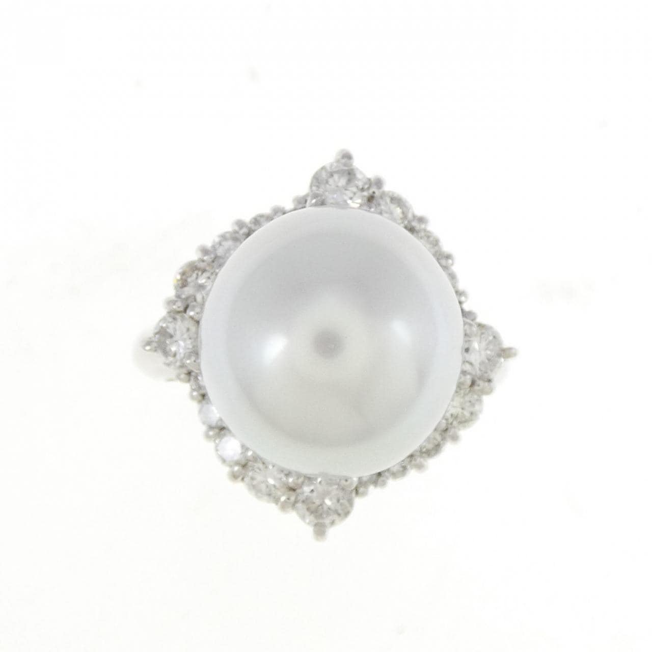 PT White Butterfly Pearl ring 11.9mm