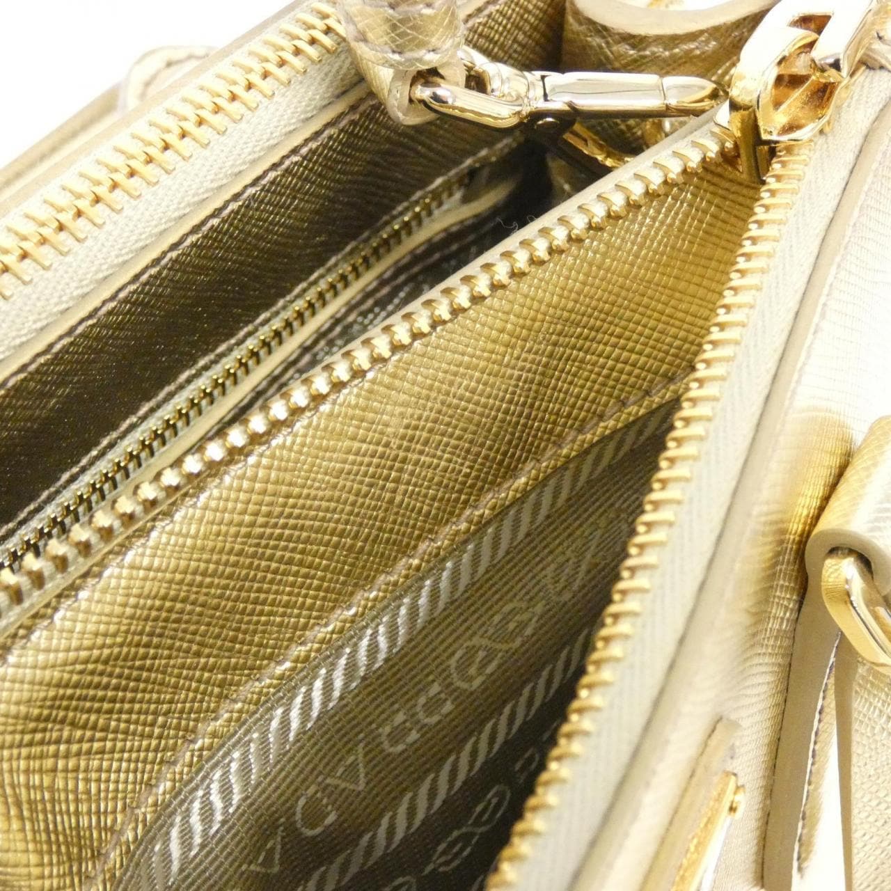 プラダ 1BA906 バッグ